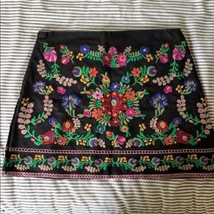 Goodnight Macaroon Black Embroidered Mini Skirt